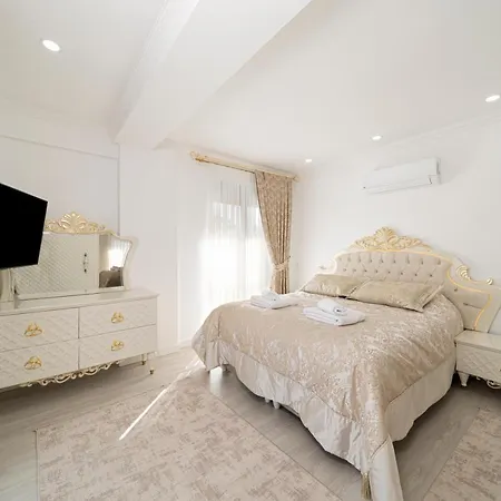 Вилла Brand New With Full Amenities *